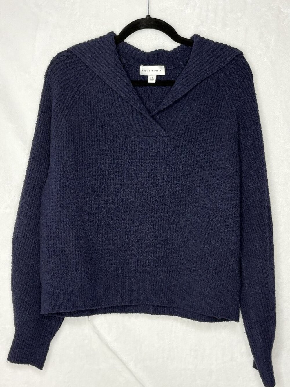 Free Assembly Women's Navy Cropped Sweater - M